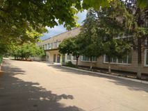 Школа №195 ім. В. І. Кудряшова - 4