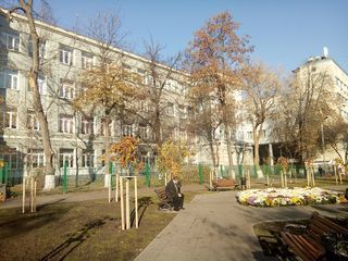 Лицей №142 - 2 Лицей №142 - 2