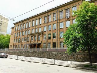 НВК "Спеціалізована школа-ліцей" №38 - 1 НВК "Спеціалізована школа-ліцей" №38 - 1