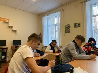 Спеціалізована школа №61 - 7 Спеціалізована школа №61 - 7