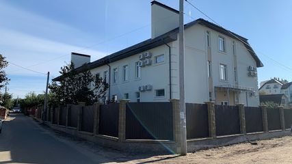 ACE school (Теремки молодша) - 1 ACE school (Теремки молодша) - 1