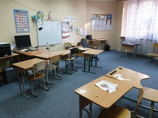 "Dixi школа" (Оболонь) - 1 "Dixi школа" (Оболонь) - 1