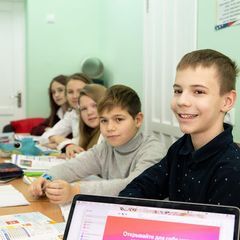 Ліцей політики, економіки, права та іноземних мов - 5 Ліцей політики, економіки, права та іноземних мов - 5