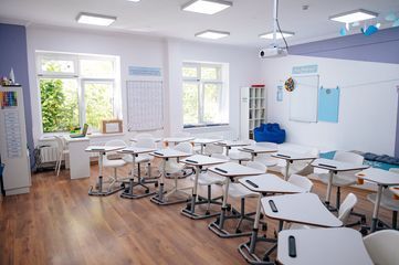 World school (Оболонь) - 3 World school (Оболонь) - 3