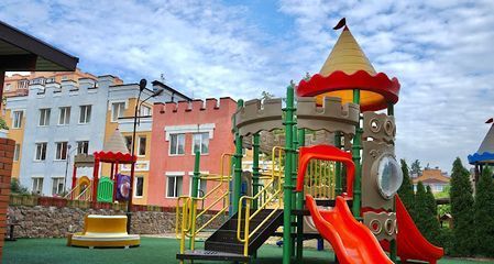 Cambridge Family - 1 Cambridge Family - 1