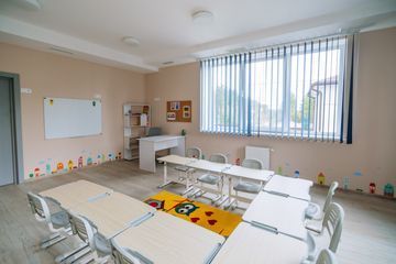 KM school - 8 KM school - 8