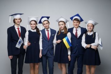 Ліцей "Міжнародний вимір" - 3 Ліцей "Міжнародний вимір" - 3