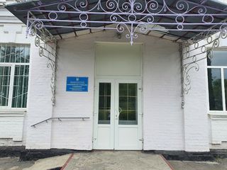 Ржищевская гимназия "Гармония" - 1 Ржищевская гимназия "Гармония" - 1