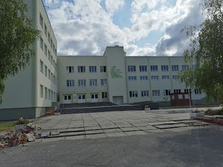 Славутическая гимназия "КрОКус" - 1 Славутическая гимназия "КрОКус" - 1