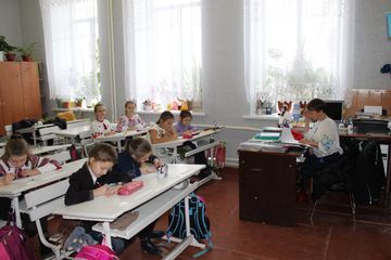 Таращанський академічний ліцей "Ерудит" - 4 Таращанський академічний ліцей "Ерудит" - 4