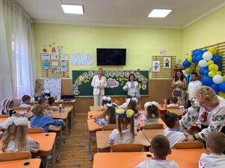 Васильківський ліцей №8 - 4 Васильківський ліцей №8 - 4