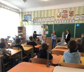 Володарський ліцей ім. В. П. Мельника - 4 Володарський ліцей ім. В. П. Мельника - 4