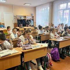 Вишгородський ліцей "Інтелект" - 7 Вишгородський ліцей "Інтелект" - 7